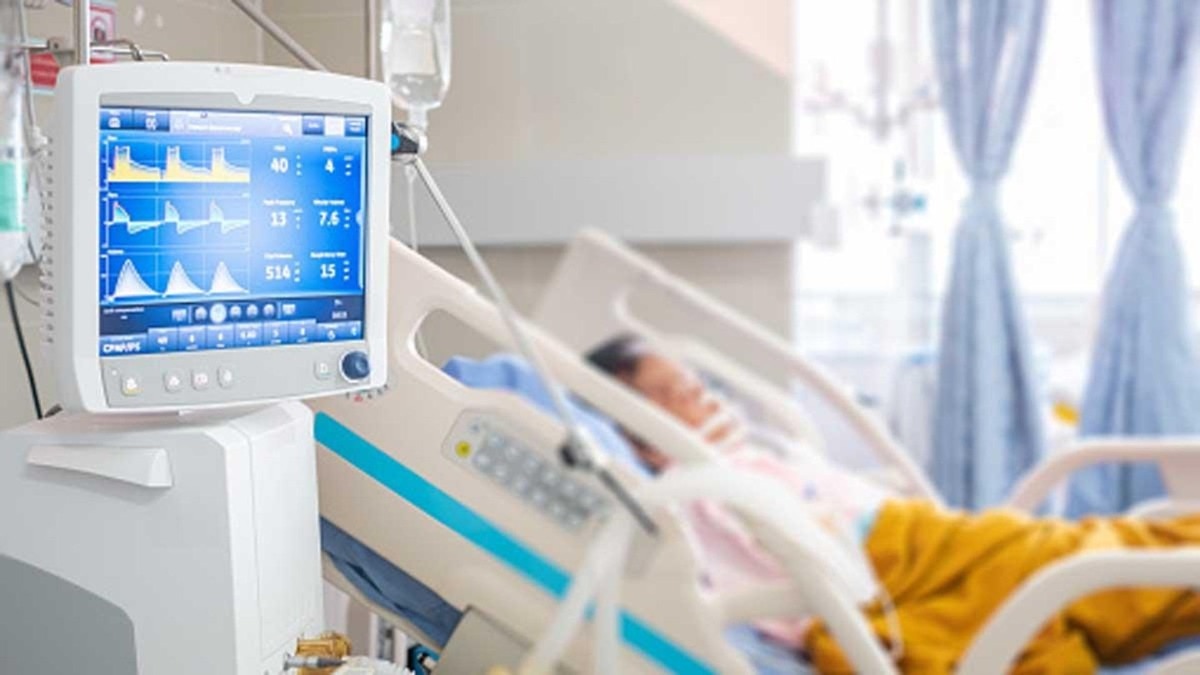 Panel Recommends Capping Private Hospital Room Rates in Metros