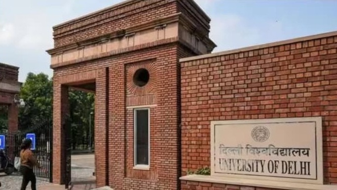DU allows 11 colleges to admit students using Class 12 marks instead of CUET