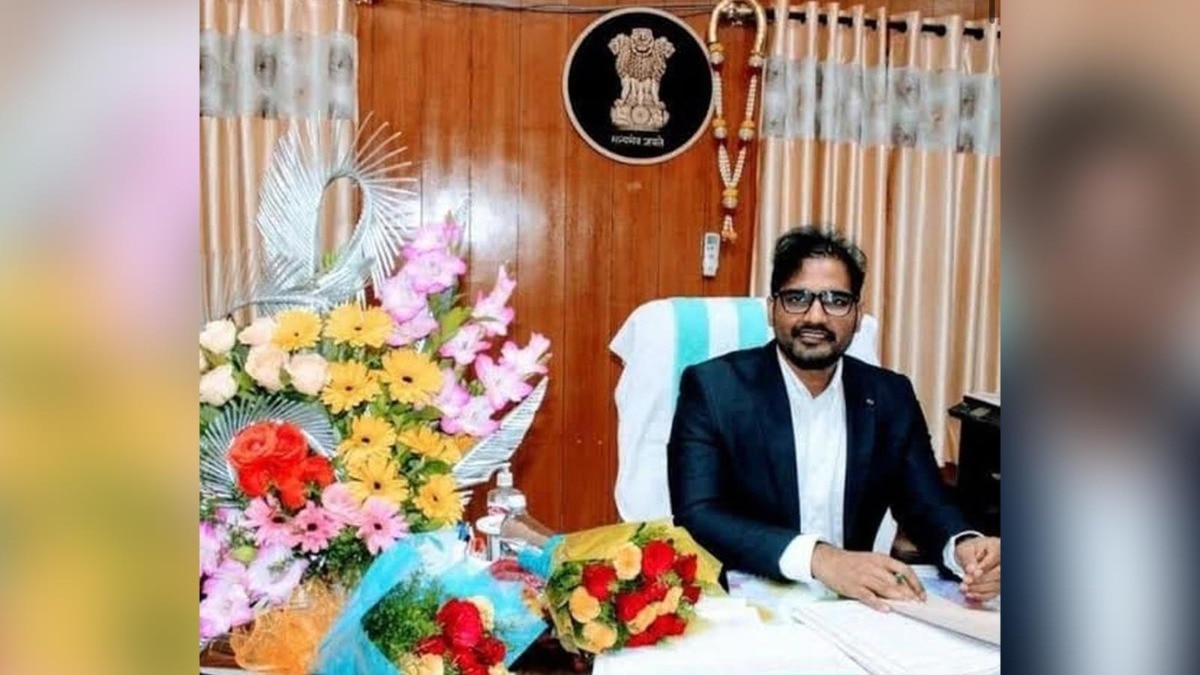 कर्नाटक में सनसनी: भ्रष्टाचार के आरोपों के बीच IAS अधिकारी ज्ञानेन्द्र कुमार गंगवार लापता