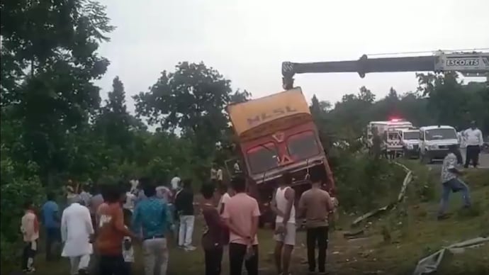 Jharkhand Accident, 7 people died on spot