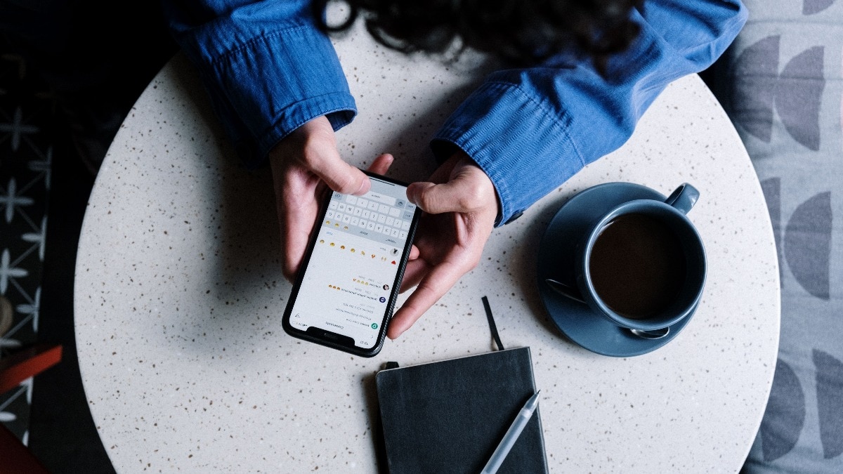 Speed Matters: 5-Minute Delay in Replying to Employers Can Slash Hiring Odds by 15%