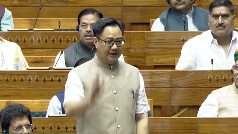 महिला आरक्षण और परिसीमन बिलों पर कोई विशेष संसद सत्र नहीं होगा: किरेन रिजिजू