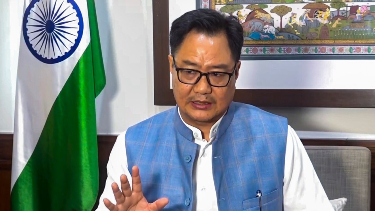 Will cost you dearly, Rijiju warns protesters who desecrated Tricolour in US
