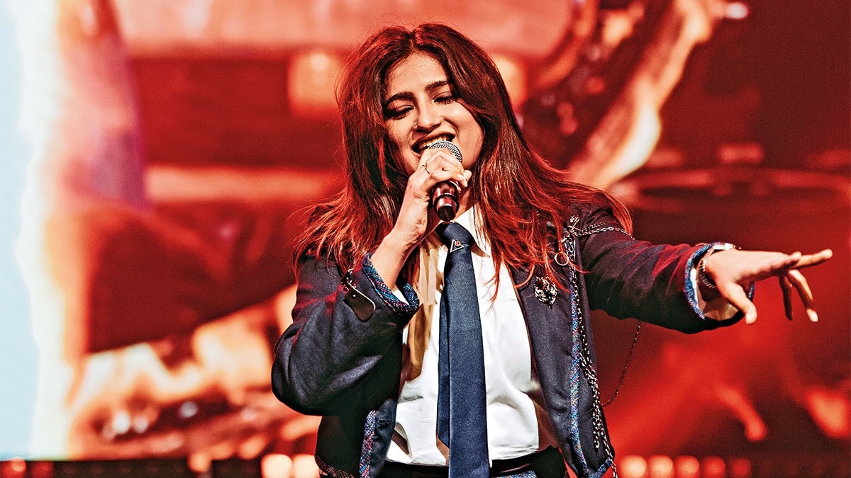 The chart topper | Madhubanti Bagchi, 34 Singer