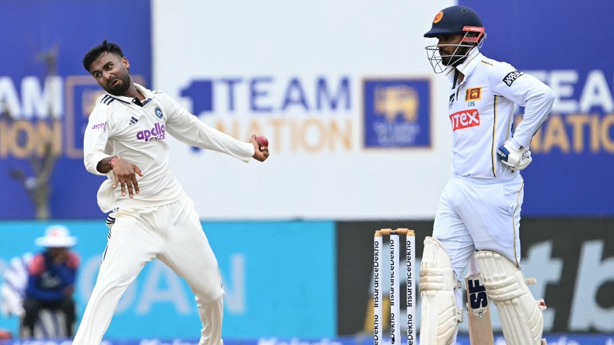 Manav Suthar's CoE Kookaburra work sets up four-wicket haul in Galle Test