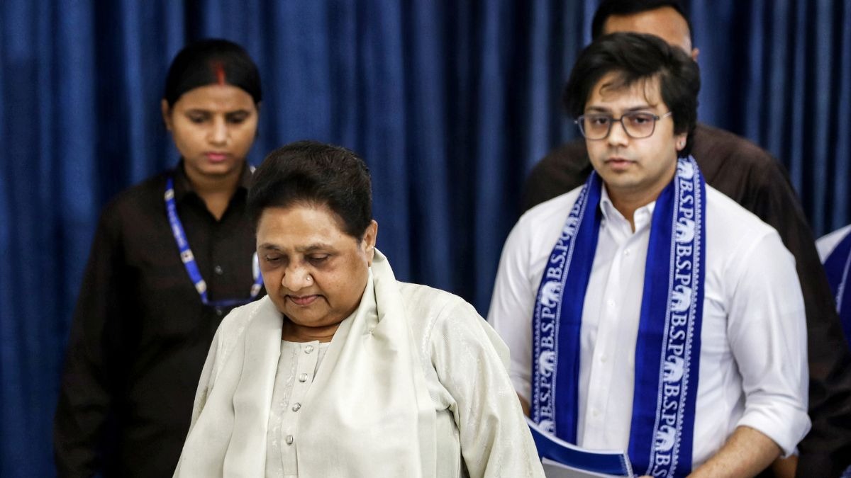 मायावती ने बीएसपी में पूर्ण अधिकार फिर से स्थापित किया