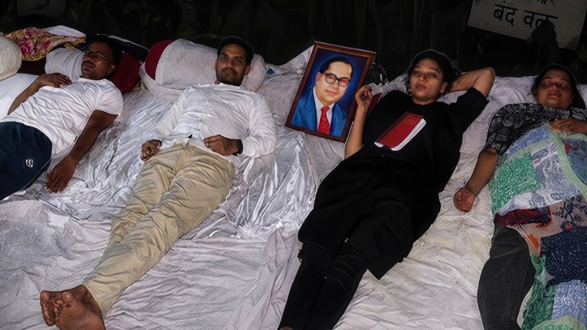 Who are the 5 Jharkhand aspirants on hunger strike over JPSC-JSSC row?