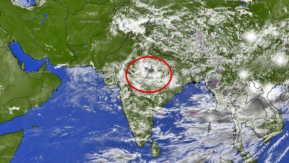 Monsoon Survives Only in Central India as El Niño Gains Strength