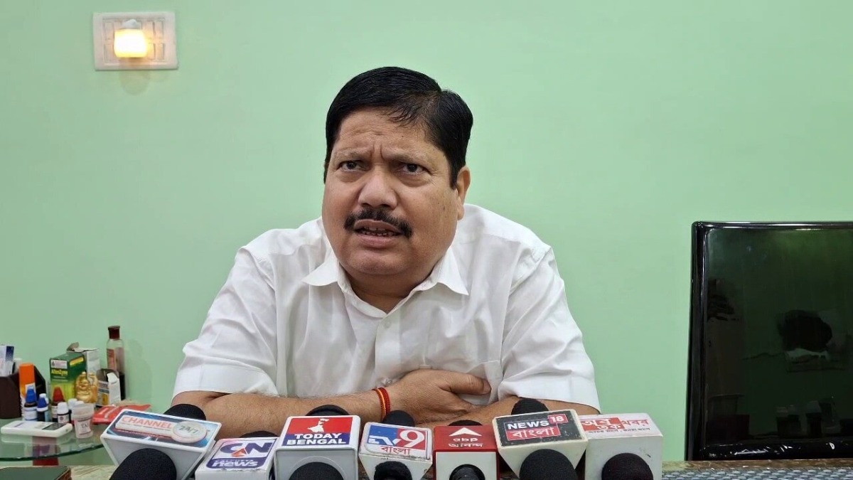 Calcutta HC disposes of BJP leader's plea after cops call 10 FIRs mistake of facts