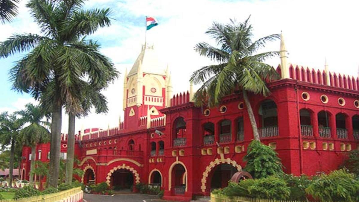 Orissa HC issues contempt notice to retired DGP over SI's reinstatement