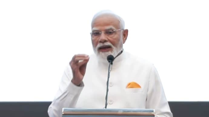 Prime Minister Narendra Modi addressed the Indonesian Parliament.