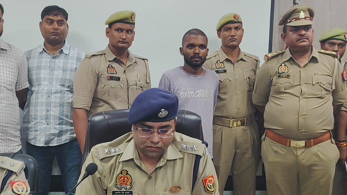 प्रयागराज: चचेरे भाई की हत्या कर शव को जलाने वाला आरोपी गिरफ्तार