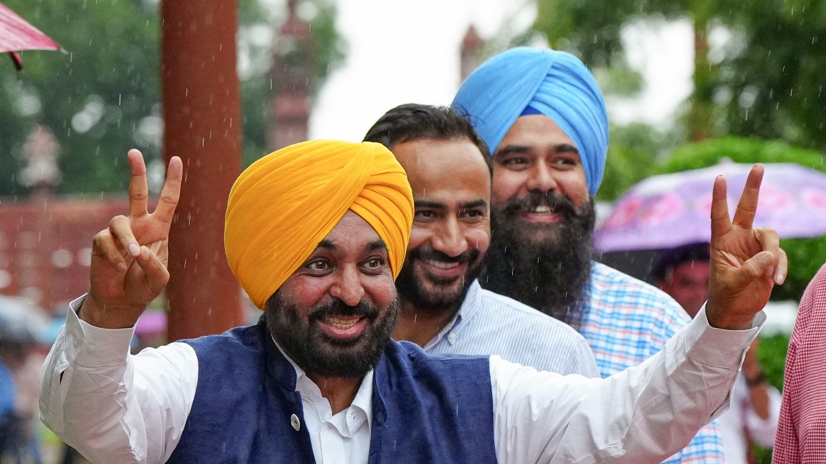 Bhagwant Mann hands out 866 govt jobs, says youth migration abroad is declining