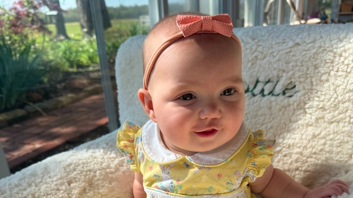 Kentucky doctor forgets 10-month-old granddaughter inside hot car, she dies