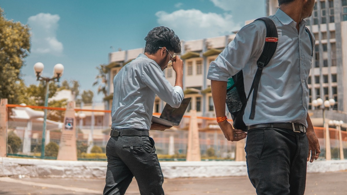 Tamil Nadu has 1 lakh empty engineering seats. What is happening to the colleges?