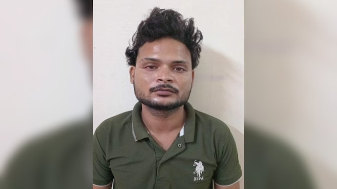 The accused, Vikas, was detained after allegedly fatally kicking his son during an argument. The accused, Vikas, was detained after allegedly fatally kicking his son during an argument.