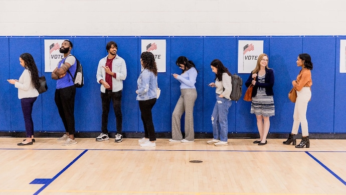 US schools aren't teaching cursive. Now GenZ voters struggle to cast ballots