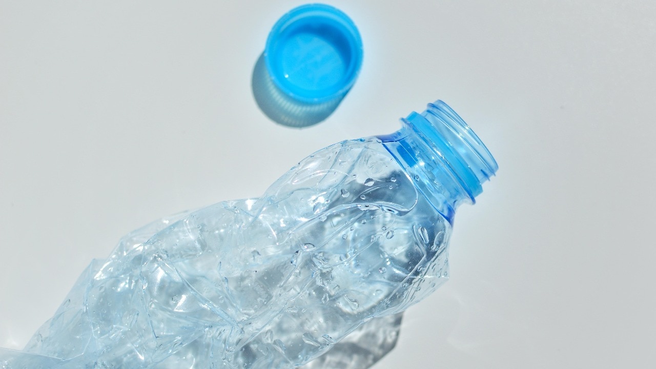 Class 6 boy allegedly fills 5 girls' water bottles with urine in MP school