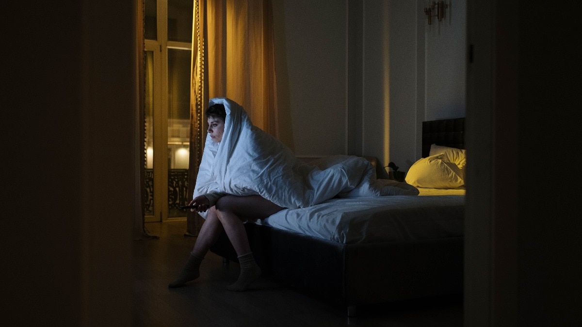 Psychology says people who can't sleep before a big day aren't just overthinking