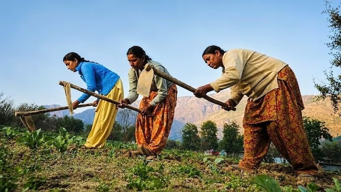 तमिलनाडु सरकार का बड़ा ऐलान: महिलाओं और किसानों के सशक्तिकरण के लिए ₹7,015 करोड़ की योजना