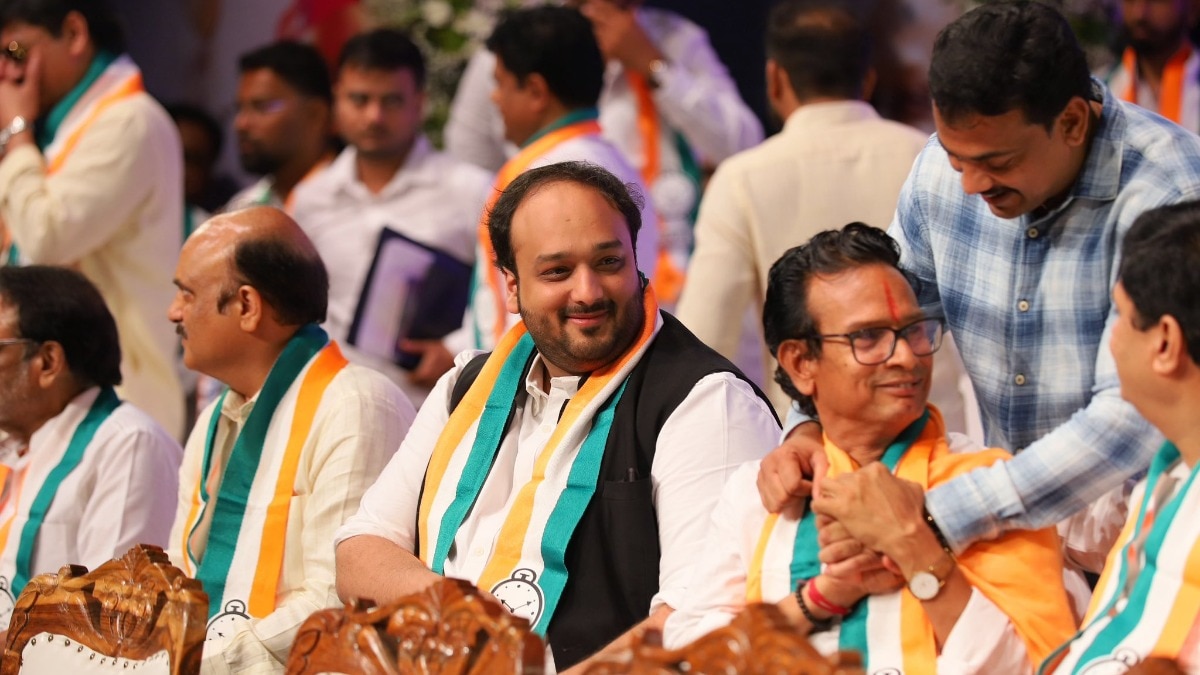 Now it's your turn: Zeeshan Siddique, sister threatened; police probe audio clip