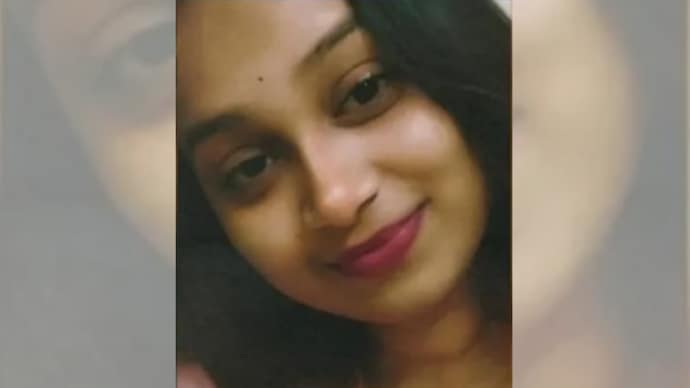 26-year-old woman killed after RTC bus hits Rapido bike in Hyderabad 26-year-old woman killed after RTC bus hits Rapido bike in Hyderabad