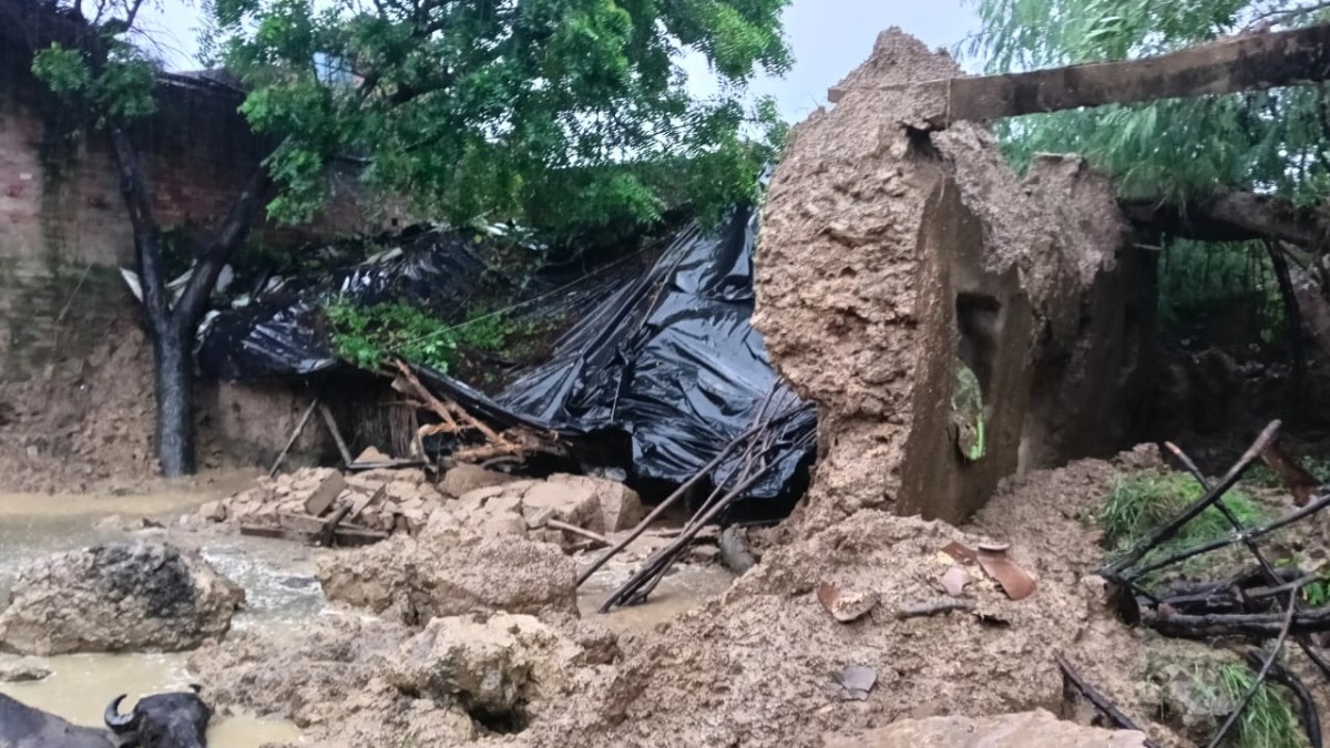 8 dead, 330 houses damaged as heavy rain batters UP's Hardoi