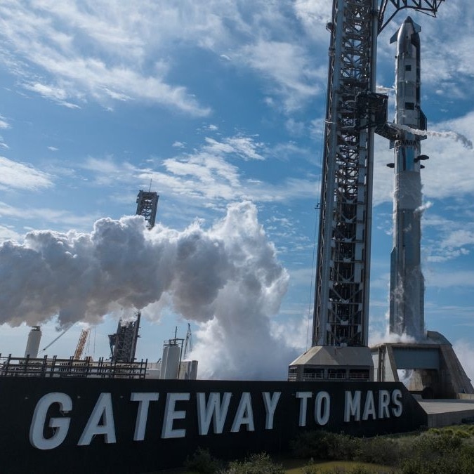 SpaceX delays Starship Flight 14 to September 28 without any explanation