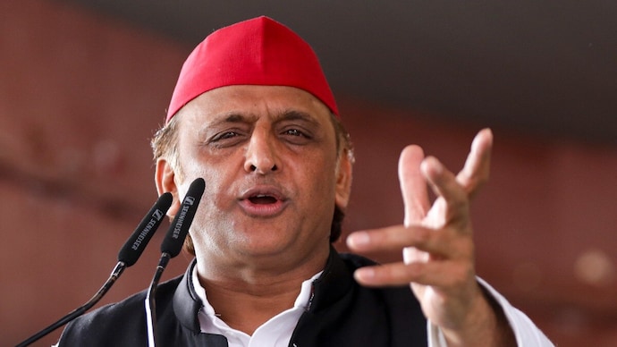 The Samajwadi Party MLC's remark on Akhilesh Yadav has triggered a political row in Uttar Pradesh. (Photo: PTI/File)