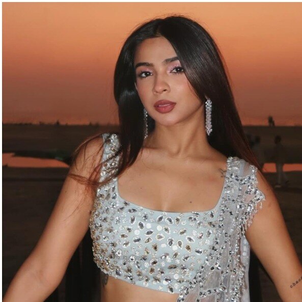 YouTuber Apoorva Mukhija, DJ Amin Jaz’s kiss video sparks dating rumours. Watch
