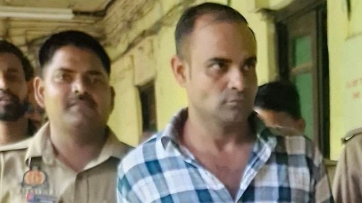 Apple area manager Vivek Tiwari murder case: UP cop gets 10 years in jail