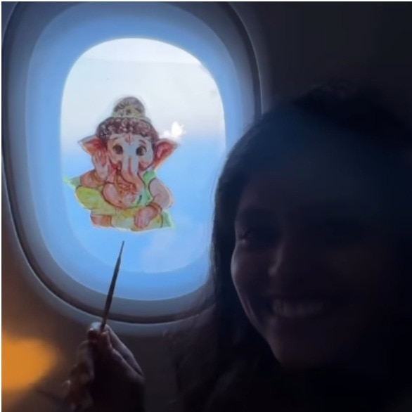 Ganesha painting on plane window sparks debate, artist reveals the truth