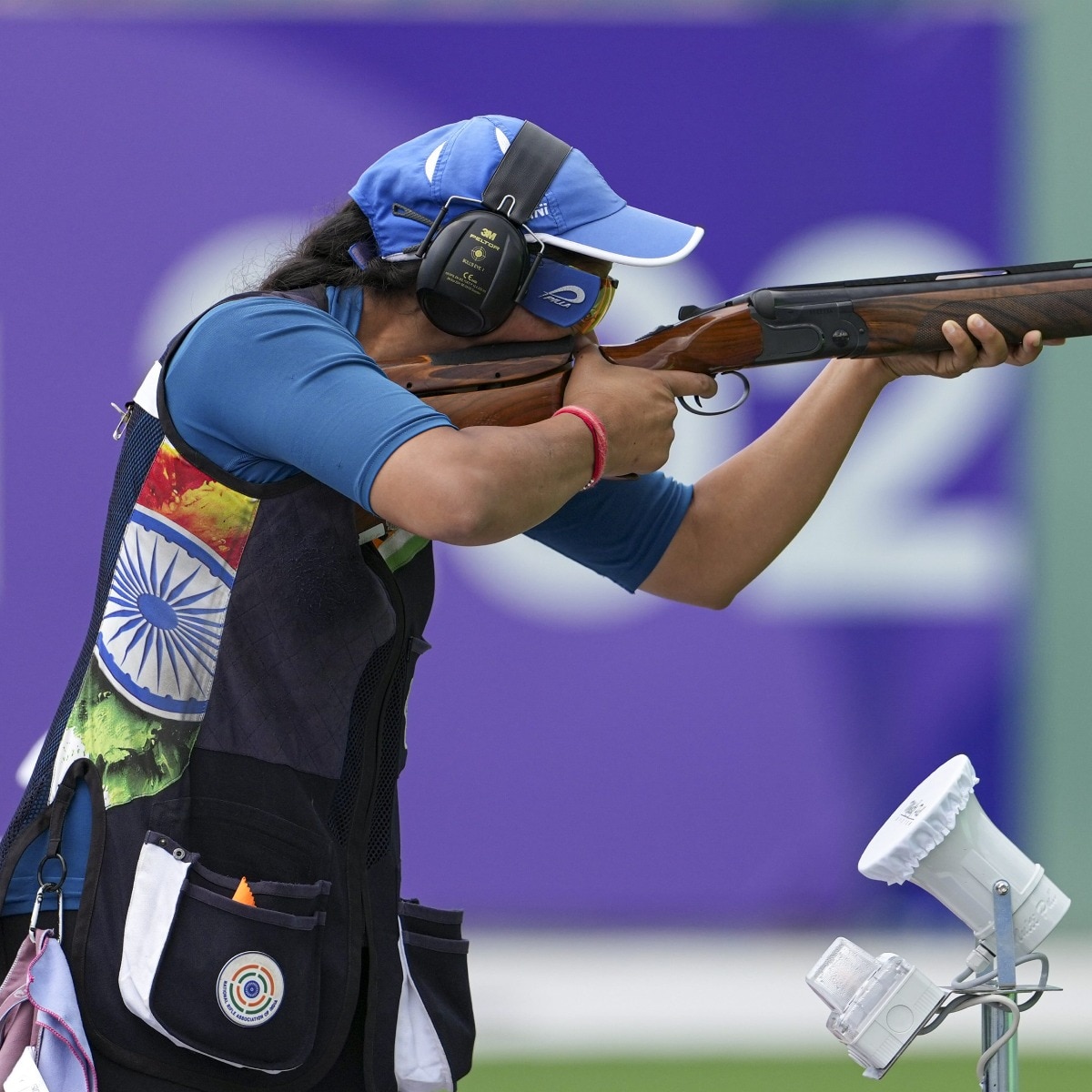 Indian women win trap silver, men finish 6th; Neeru and Shapath reach final
