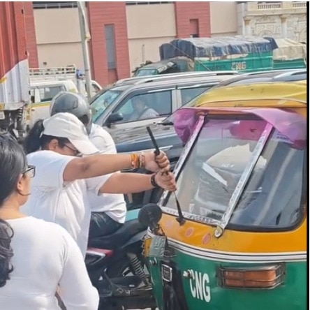 Delhi woman vandalises auto, abuses driver outside metro station. Video goes viral