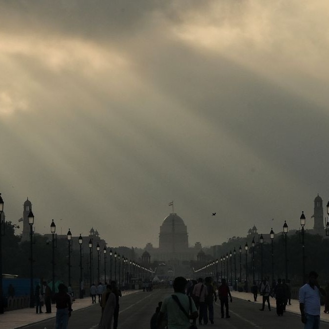 ‘Heating spots’, signal-free roads: What all is new in Delhi’s winter pollution plan?