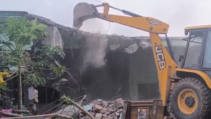 Illegal structures demolished in Gurugram after Supreme Court order, DTP team threatened. (Representative image) अपराधियों में हड़कंप.(Photo:ITG)