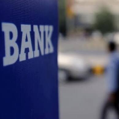 Five-day banking week was never agreed, say govt sources