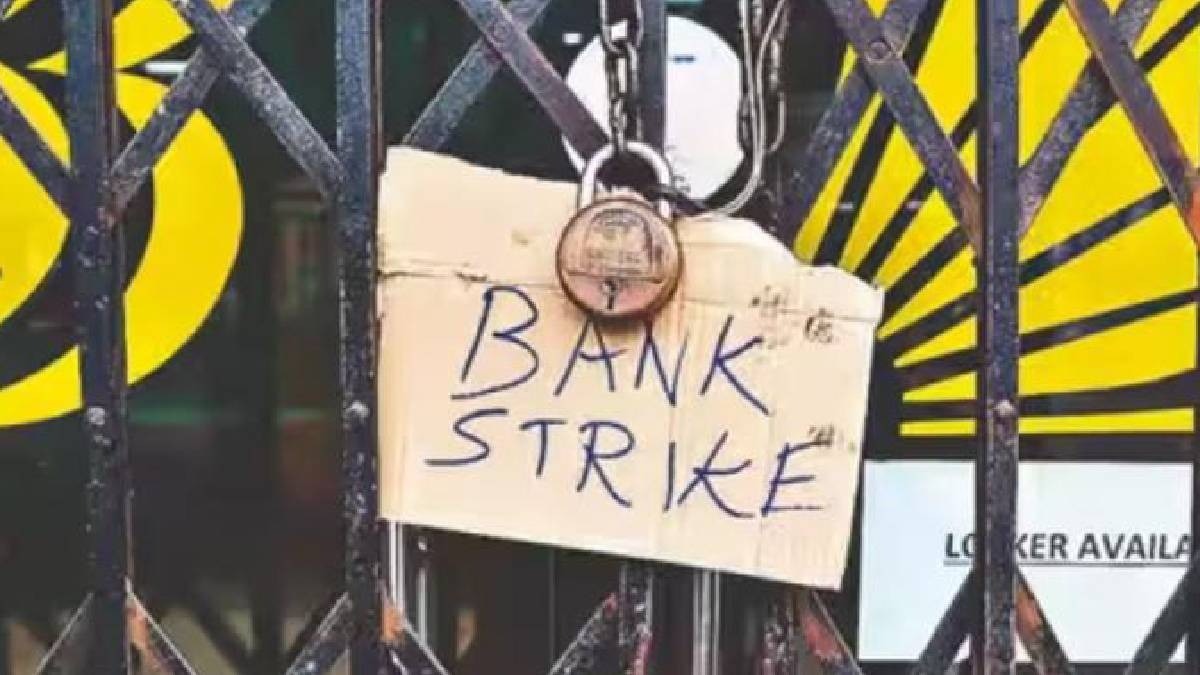 Are banks open or closed today? Here's what customers need to know