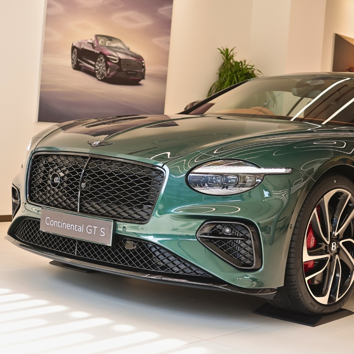 Bentley Continental GT S: Super Grand Tourer | First Look