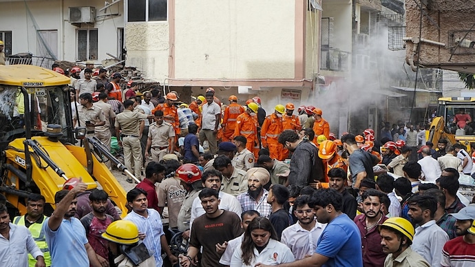 Satya Niketan PG collapse exposes Delhi's rental trap after tragedy that killed 7 (Photo: PTI) Bihar Identifies 400 Unregistered PGs and Hostels Following Delhi Hostel Building Collapse
