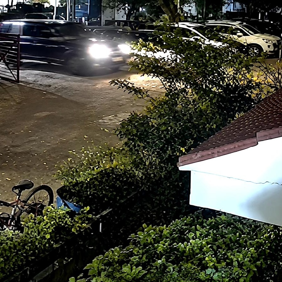 'Drunk' driver crashes into society gate in posh Delhi area, injures dog; 3 held