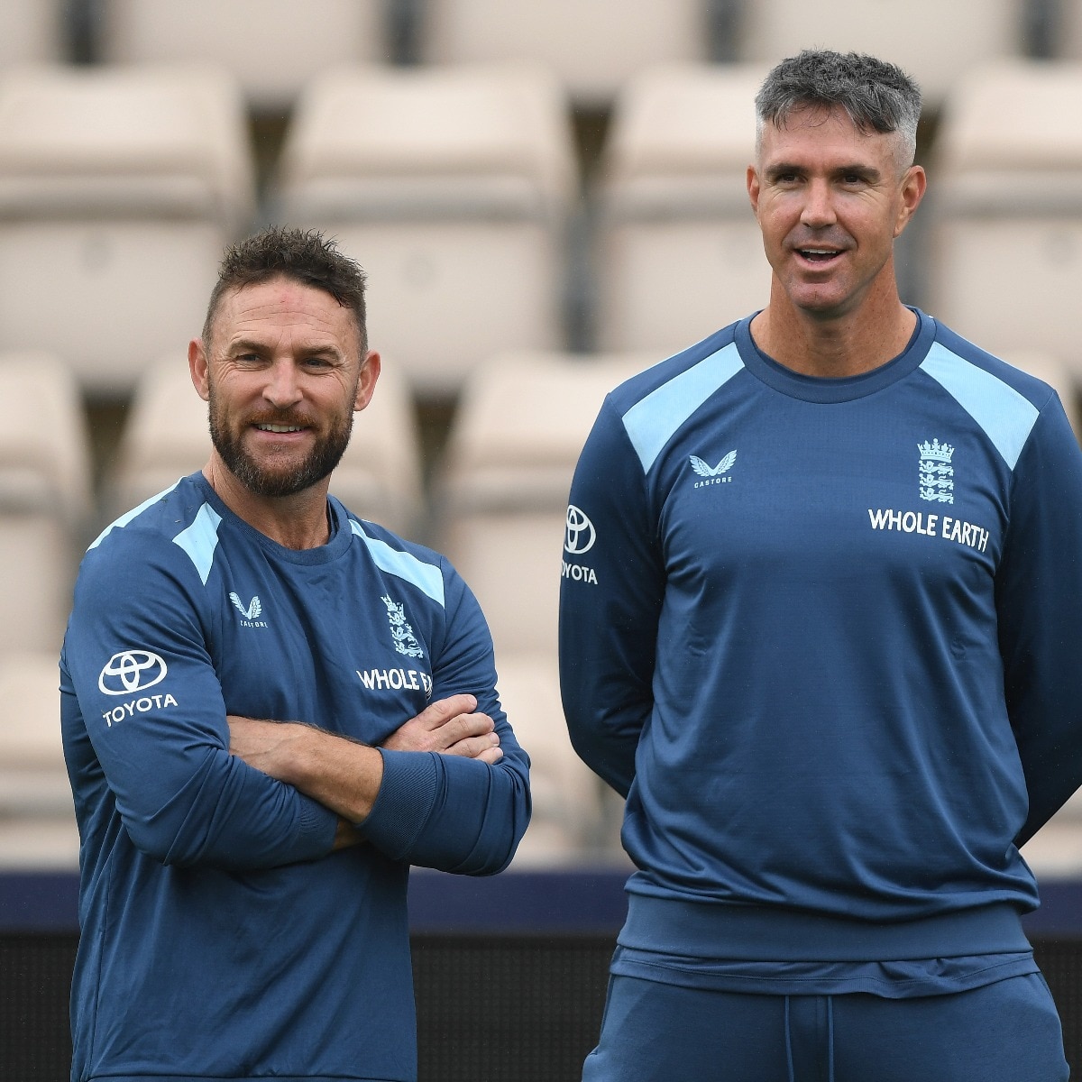 Brendon McCullum wants Kevin Pietersen to challenge him as England seek to improve