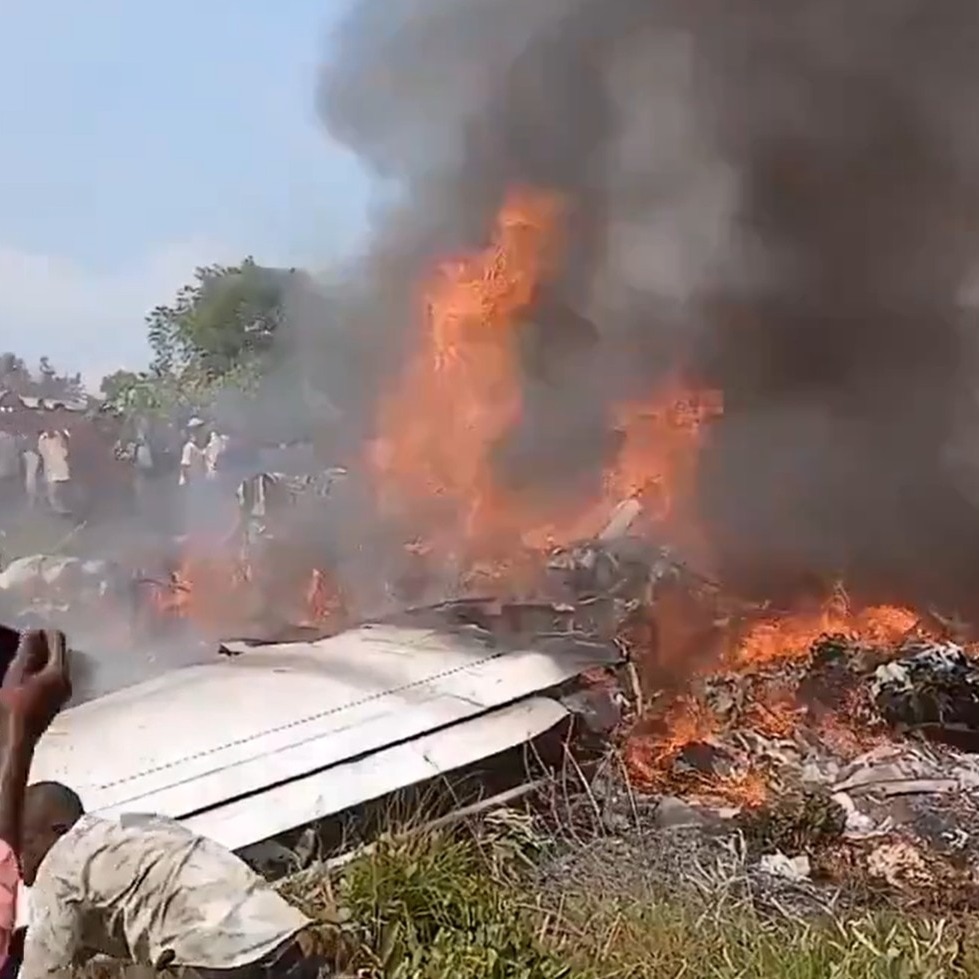 14 killed as plane crashes in Congo, two top military officials among dead