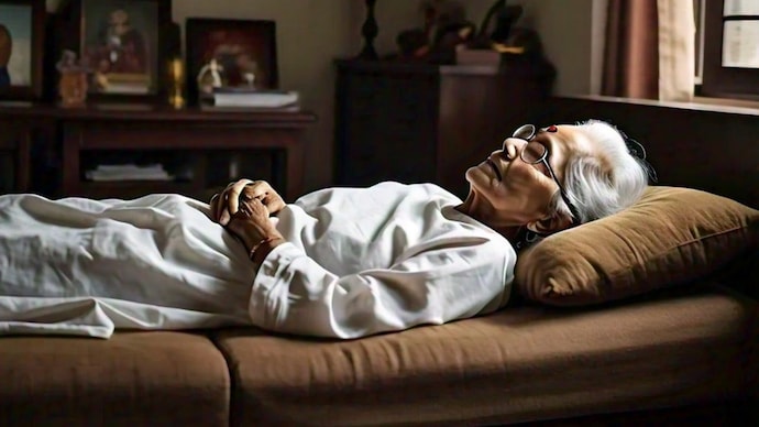 Hip fracture surgery: 90-year-old woman walks within 24 hours after fall