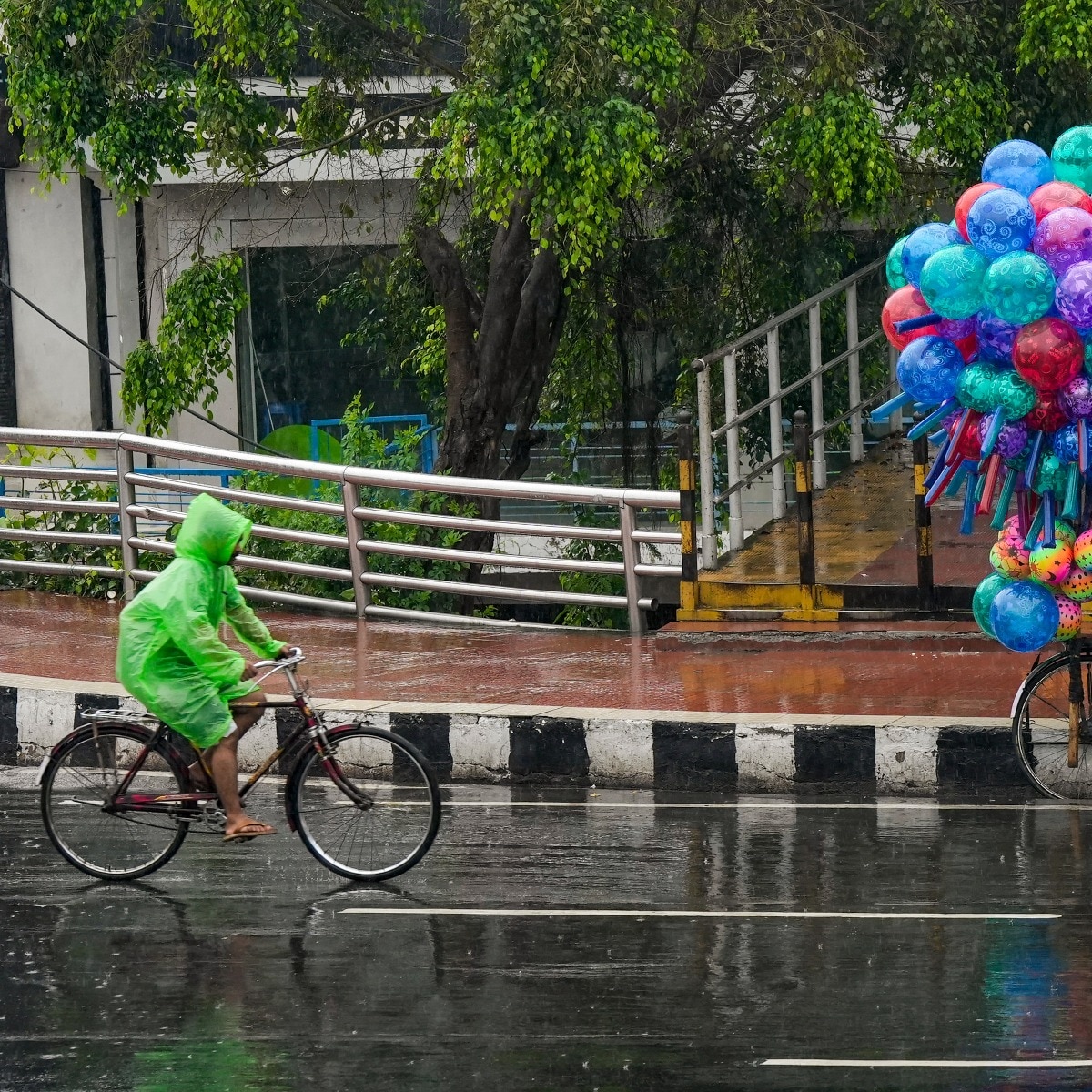 Deep depression to bring rain and winds to east, central India on Thursday