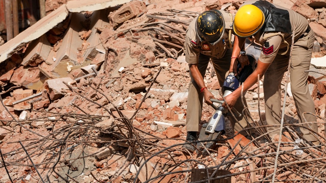 Delhi building collapse: Rescue operation at the Satya Niketan building collapse site Delhi building collapse: Rescue operation at the Satya Niketan building collapse site