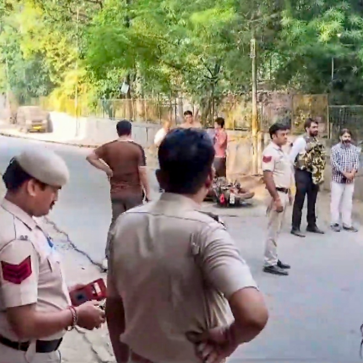 Delhi Lt Governor seeks safety audit report of parks day after teen gangraped