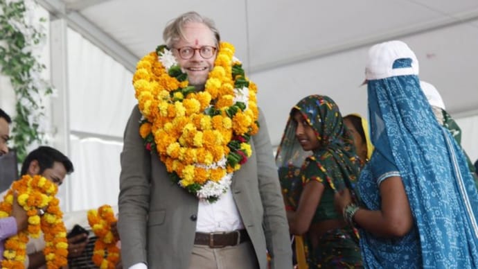 Denmark envoy’s garland look has a ‘well-decorated diplomat’ explanation (Photo: @DenmarkinIndia/X) Denmark envoy’s garland look has a ‘well-decorated diplomat’ explanation
