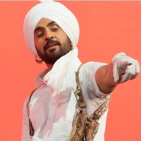 Diljit honours Nusrat Fateh Ali Khan at Wembley with a stirring Saanson Ki Mala act