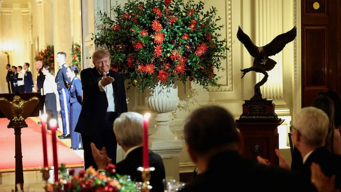 Donald Trump gifted Xi Jinping a bald eagle, America's national symbol. (Reuters photo) Donald Trump